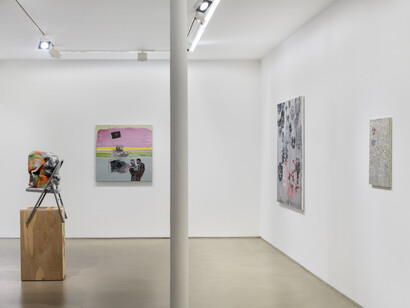 Installation view
Greene Naftali Gallery at Galerie Chantal Crousel: Arrangement in Gray Galerie
Chantal Crousel, Paris, France (22/10 — 14/01/2021). Courtesy of Greene Naftali Gallery, New York and Galerie Chantal Crousel, Paris. Photo: Martin Argyroglo. 