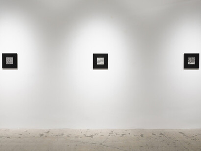 Simon Haas, Happy trails, exhibition view. Courtesy of Anat Ebgi