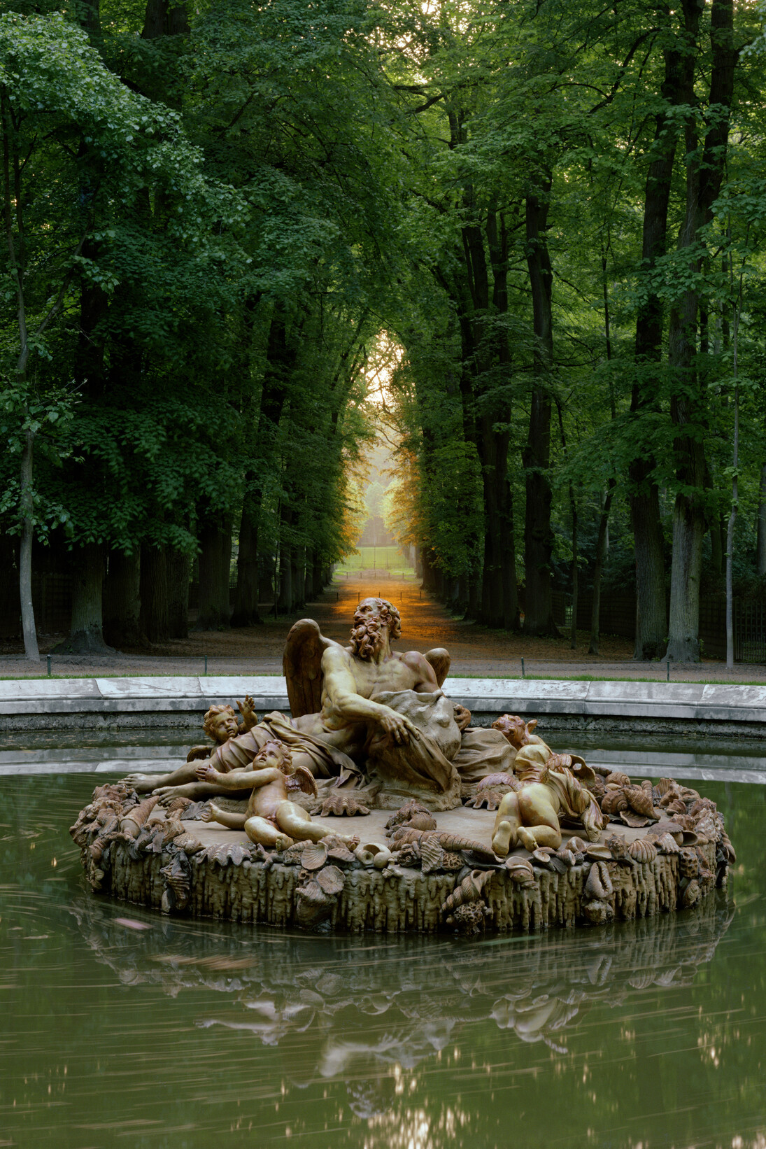 Robert Polidori: Bassins des Saisons, L’Hiver ou Saturne by Giarardon, Versailles, 1985. Fujicolor Crystal Archive print mounted to Dibond, 50 x 40 inches (127 x 101.6 cm), an edition of 10.