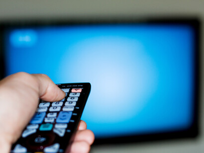 A televisão também é ferramenta de controle em massa