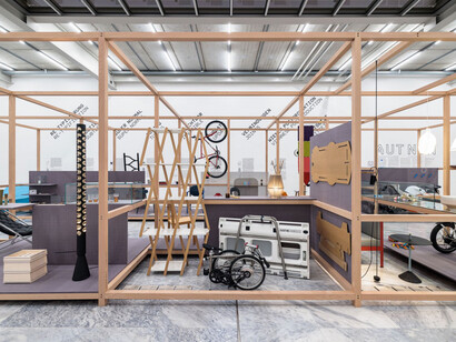 Aut now. 100 × österreichisches design für das 21. jahrhundert, ausstellungsansicht. Mit freundlicher genehmigung des Museum für angewandte Kunst