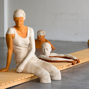Willy Verginer, "Cecità voluta", legno di tiglio e acrilici, 2007, Collezione privata