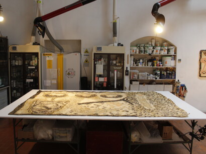 Simone Pellegrini, Concavi i fissi, tecnica mista su carta da spolvero, 200x313 cm, 2006