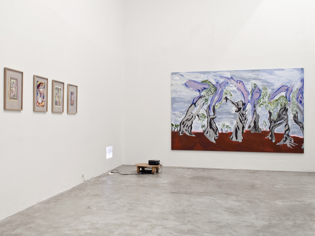 Lola Montes Schnabel. Texting Spirits, 2016. Installation View