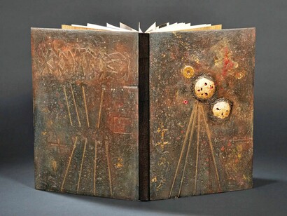 "Obelisk Stare", 1991. Artelibro de Tim Ely: Foto: AKEZ