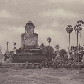 Linnaeus Tripe, Amerapoora: Colossal Statue of Gautama Close to the North End of the Wooden Bridge, September 1 – October 21, 1855, © Collection of Charles Isaacs and Carol Nigro