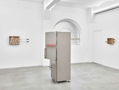 Finn Theuws, Wedge, vista della mostra. Cortesia di SpazioA