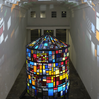 Tom Fruin, Beacon, exhibition view. Courtesy of Lowell Ryan Projects