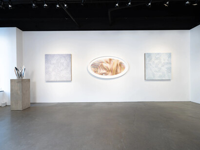 Various artists, Echoes and iterations, exhibition view. Courtesy of Heather Gaudio Fine Art