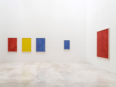 Luca Vitone, Pitture plastiche, exhibition view. Courtesy of Michel Rein Gallery