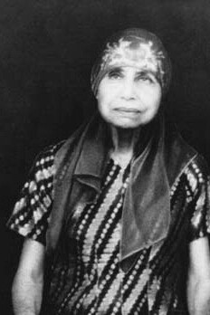 Mère