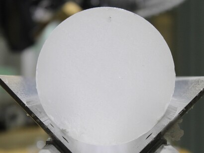 Queste carote di ghiaccio sono strumenti fondamentali per studiare la storia climatica della Terra, poiché rivelano informazioni sui livelli passati di gas serra, temperature e composizione atmosferica