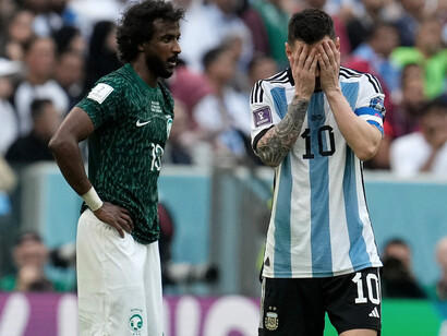Lionel Messi durante el partido Argentina-Arabia Saudí en la Copa del Mundo de Catar