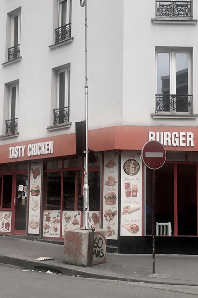 Le fast-food Tasty Chicken. Le nom du fast-food a été volontairement changé pour qu’Arun n’ait pas de problème avec son employeur