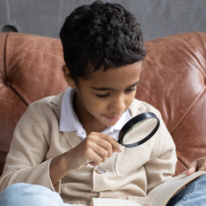 O projeto político e pedagógico das escolas devem levar em considerações práticas em que os alunos possam se enxergar