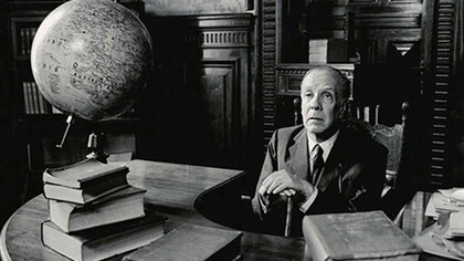 En tiempos en que se reclama desgarrar todos los velos, un cuento como el de Borges puede lucir incompleto, insuficiente o frustrante