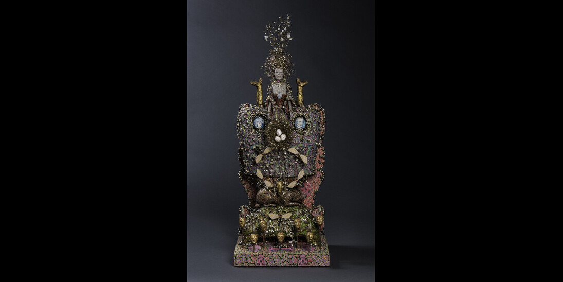Queen’s Folly, Marie Antoinette, 2015. Richard Cleaver (born 1952). Hand-built ceramic, wood, freshwater pearls, quartz, Swarovski crystals, metal, gold leaf, painted in oil, 31 1/2 × 12 × 9 inches. Courtesy of the artist. Photograph by Dan Meyers. © Richard Cleaver.