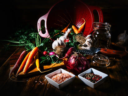 Indo e vindo espazo gastronómico es un lugar donde la gente puede divertirse y relajarse disfrutando con nuestra cocina y cocinando ellos mismos