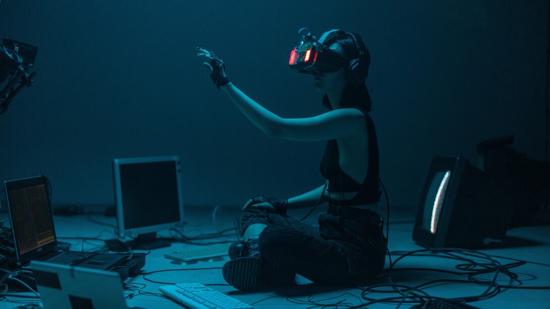 Woman conducting task in virtual reality