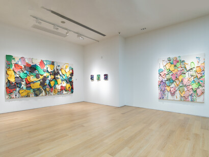 Zhu Jinshi. Li Bai’s Snow, exhibition view. Courtesy of Tang Contemporary Art