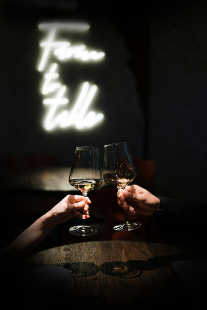 Conocer personas nuevas puede despertar una energía especial, donde la curiosidad y el juego invitan a descubrir sin presiones