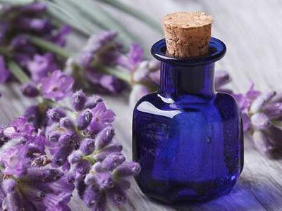 Olio essenziale di lavanda