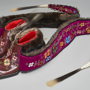 Àbadakone. Continuous Fire. Feu continuel. Courtesy of National Gallery of Canada