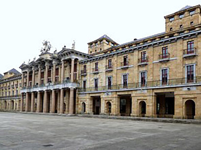 Luis Moya Blanco (1904-1990), Universidad Laboral (collège technique) de Gijón