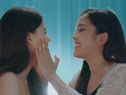 Gap: The Series (2022), como otras series con historias BL y GL, ofrece una narrativa inclusiva, permitiendo que el público LGBTQ+ se vea representado en la pantalla