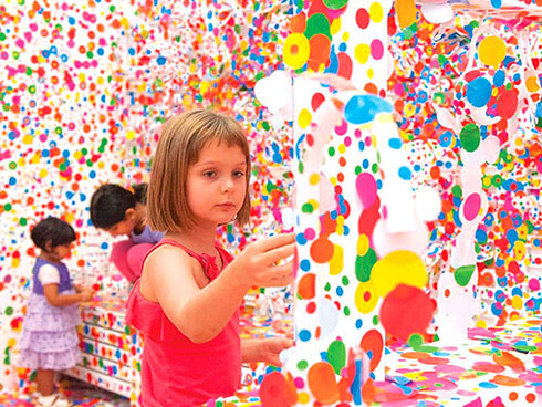 Yayoi Kusama: The obliteration room. Courtesy of Auckland Art Gallery