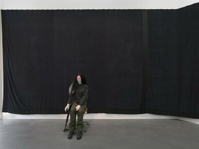 Mai-Thu Perret. Zone, Exhibition view. Courtesy of Simon Lee Gallery 