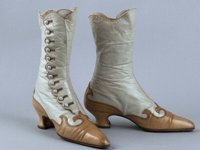 Pair of boots, ca. 1900–1905. Leather with cotton lining, 11 3/8 x 10 1/2 x 2 3/4 in. each. Palais Galliera. © Eric Emo / Galliera / Roger-Viollet

