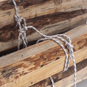 Karsten Födinger, Neutral Buoyancy Lab, detail, 2015, wood, logs, concrete, rope, 250 x 310 x 80 cm, Cabinet, Milano, Courtesy Artist and Cabinet Milan, Photo Filippo Armellin