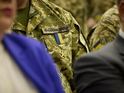 Em 2024, Volodymyr Zelenskyy e Jens Stoltenberg se envolveram com alunos da Universidade de Defesa Nacional, com foco no aprimoramento das capacidades de defesa aérea e na jornada da Ucrânia rumo à adesão à OTAN