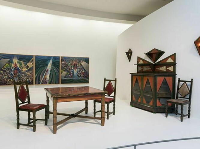 Installation view: Italian Futurism, 1909–1944: Reconstructing the Universe, Solomon R. Guggenheim Museum, New York, February 21–September 1, 2014. Photo: Kris McKay © Solomon R. Guggenheim Foundation