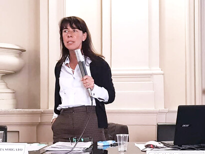 Alessia Sorgato: a Milano ci sono associazioni, sportelli, varie aggregazioni spontanee che fioriscono e si assumono ruoli di aiuto, sostegno