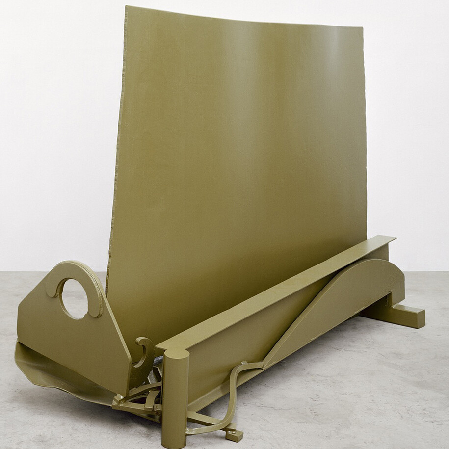 Anthony Caro, Up Along, 2009, Steel painted, 157 x 201 x 91,5 cm, 62 x 79 x 36 in. Courtesy Galerie Daniel Templon