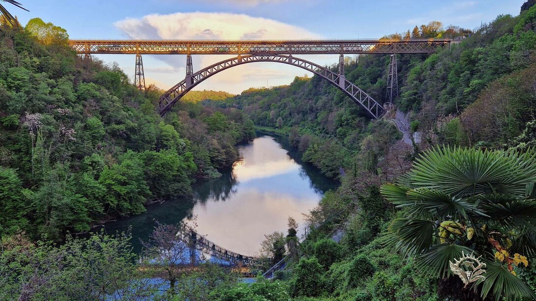 Ponte San Michele sul fiume Adda, Lecco, Italia, scatto di Walter Maria Calarco