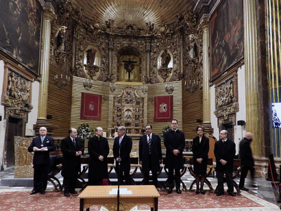 Un momento de la ceremonia de investidura de nuevos miembros de la Real Orden de San Antón. Foto Gaspar Poveda