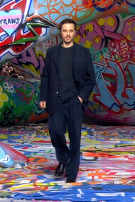 Glenn Martens is a Belgian fashion designer who began his career as a junior designer at Jean Paul Gaultier, working on the women’s pre-collection and the menswear line G2
