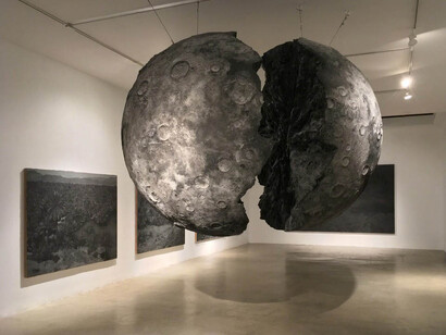 When The Moon Split. Courtesy of Aicon Gallery