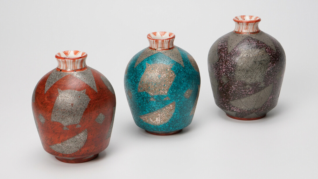 Maeda Masahiro 前田正博, Sake bottle with polychrome enamel (Iro-e) glaze and owl design, set of 3 色絵金銀彩徳利. Courtesy of Dai Ichi Arts 