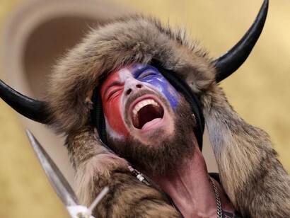 Jacob Chansley, aka QAnon Shaman, 2021, © AFP: Win McNamee