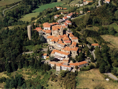 Vista dall'alto della città di Roccaverano, Asti