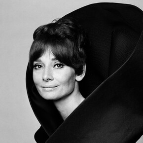 Gian Paolo Barbieri, Audrey Hepburn, 1969. Courtesy 29 Arts in Progress gallery