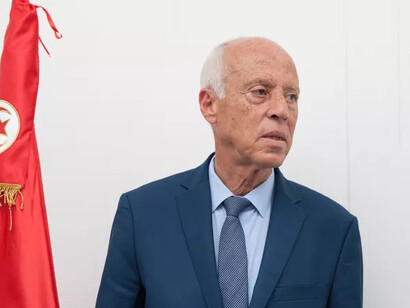 Après l'enthousiasme initial suscité par l'éloignement de la Tunisie de la dérive islamiste, on craint un retour à l'autoritarisme 