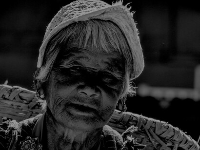 Una anciana de Bután