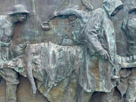 Vincenzo Vela, Le Vittime del Lavoro, bronzo, 323 x 236 cm, profondità 60 cm., Roma, ph Roberto Luciani