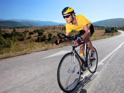 Ciclista pedalando