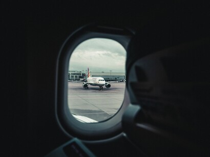 Fuori dall'aereo